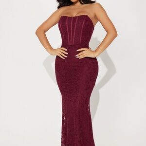 Sarah Lace Maxi Gown - Burgundy